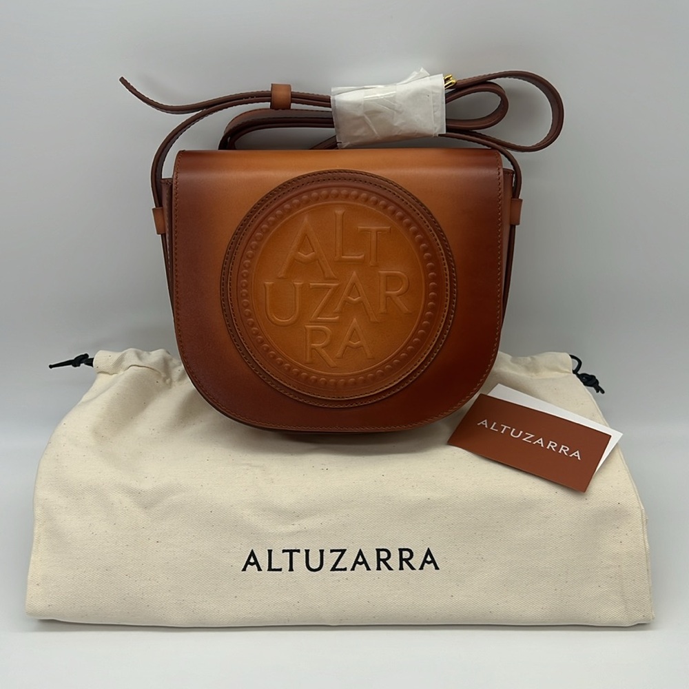 Altuzzara Medallion Saddle Shoulder Crossbody Bag Leather Embossed Brushed